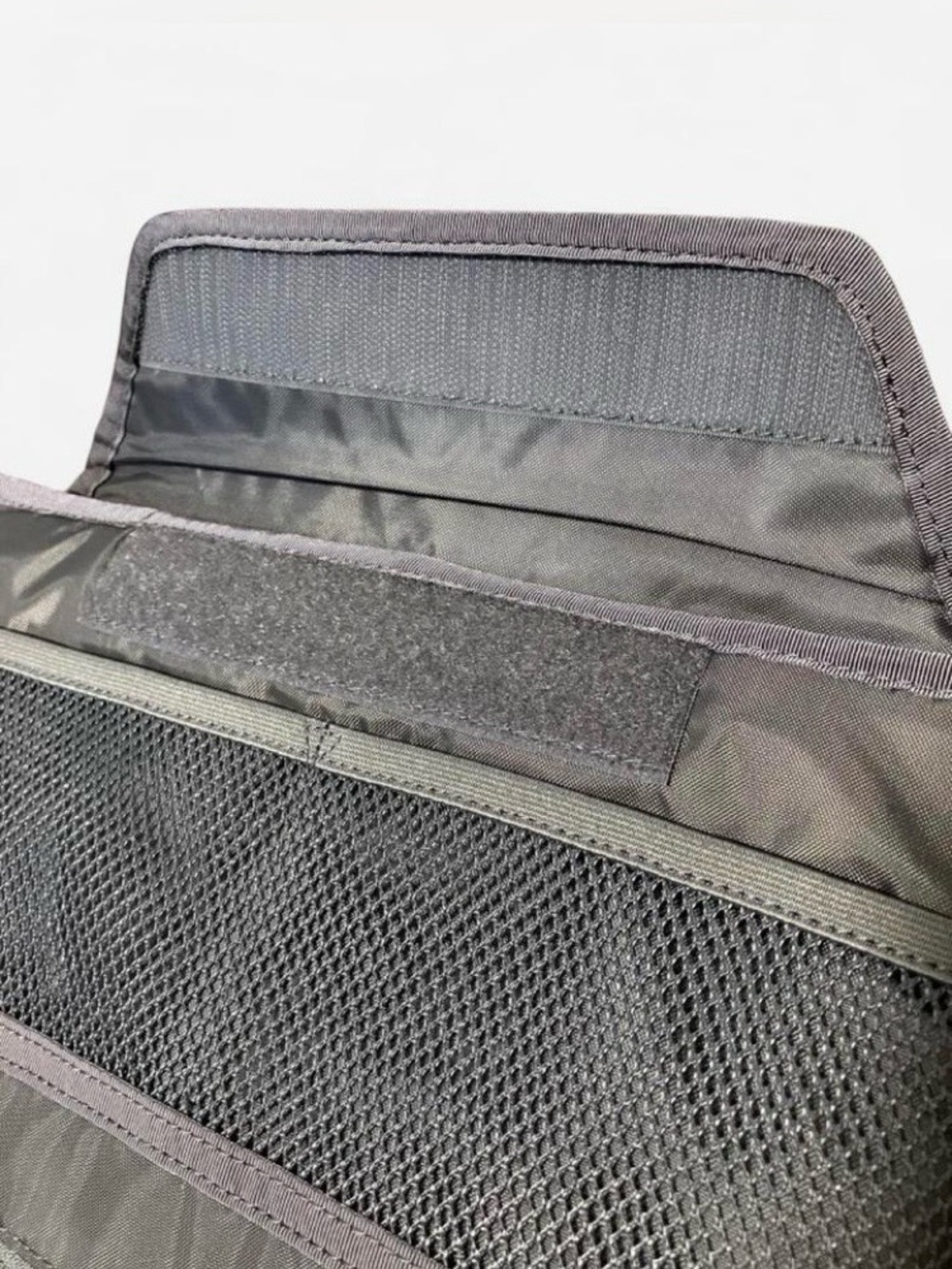 Patagonia Refugio Padded Laptop Sleeve 15” Gray Mesh Tech Travel Organizer Pouch - Picture 3 of 7